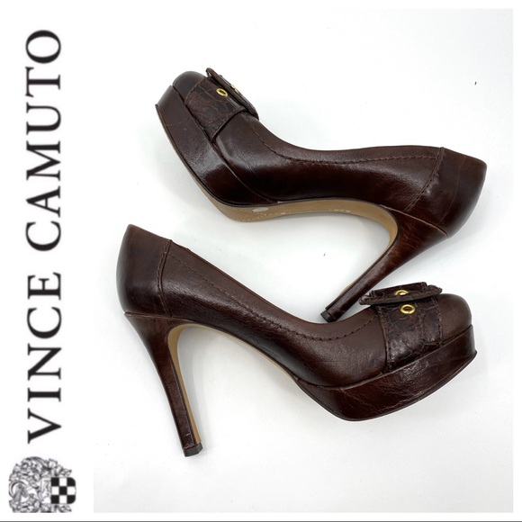 💕SALE💕 Vince Camuto Brown Buckle Toe Heels - Picture 4 of 8
